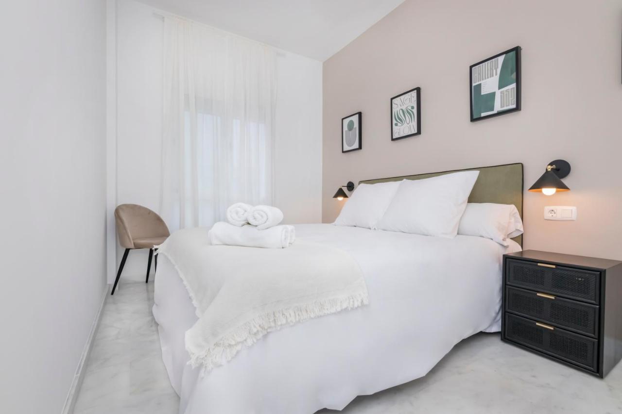 Exclusivo Duplex Carrera Lägenhet Málaga Exteriör bild